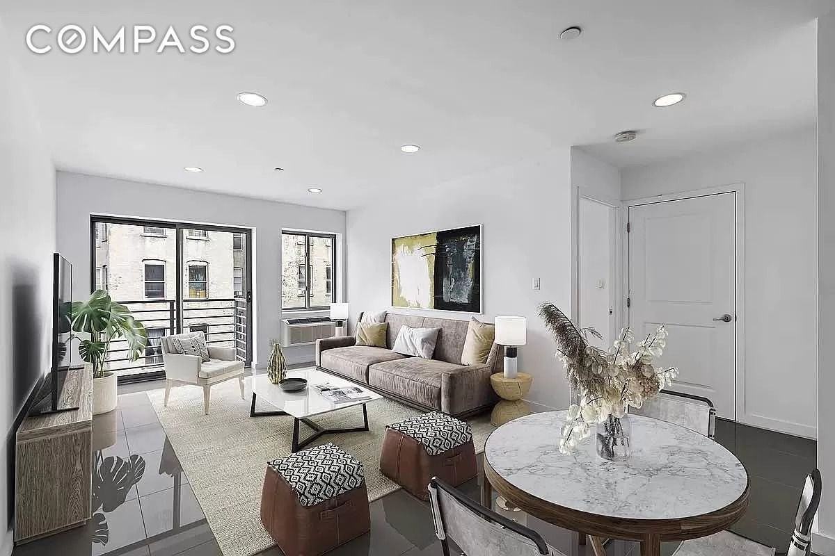 Listing photo 1 of 5