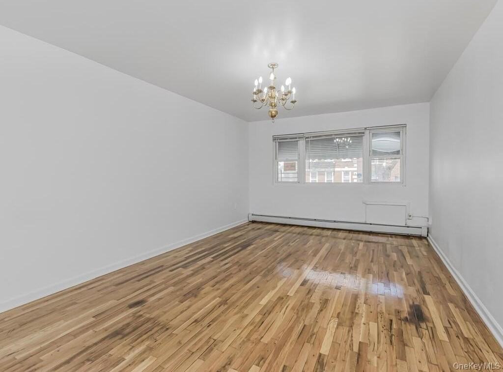 Listing photo 1 of 5