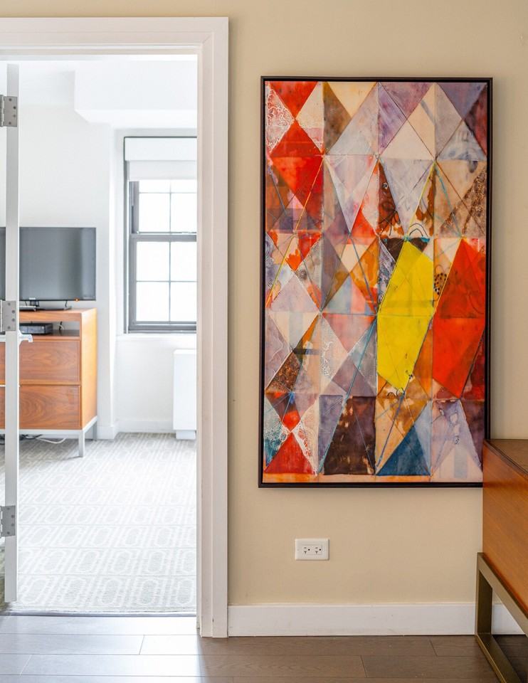 Listing photo 1 of 5