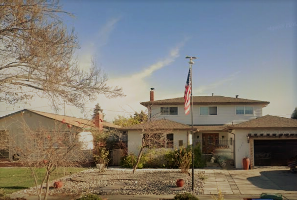 Listing photo 1 of 5