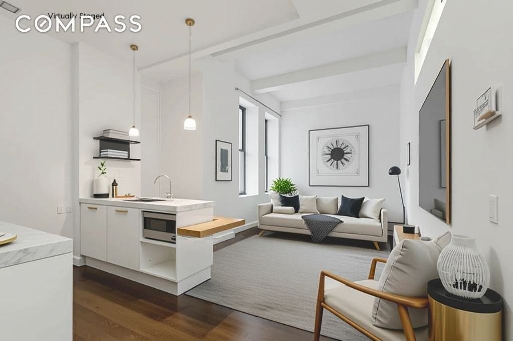 Listing photo 1 of 5