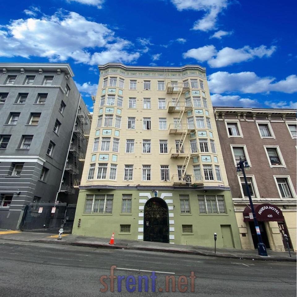 Listing photo 1 of 5