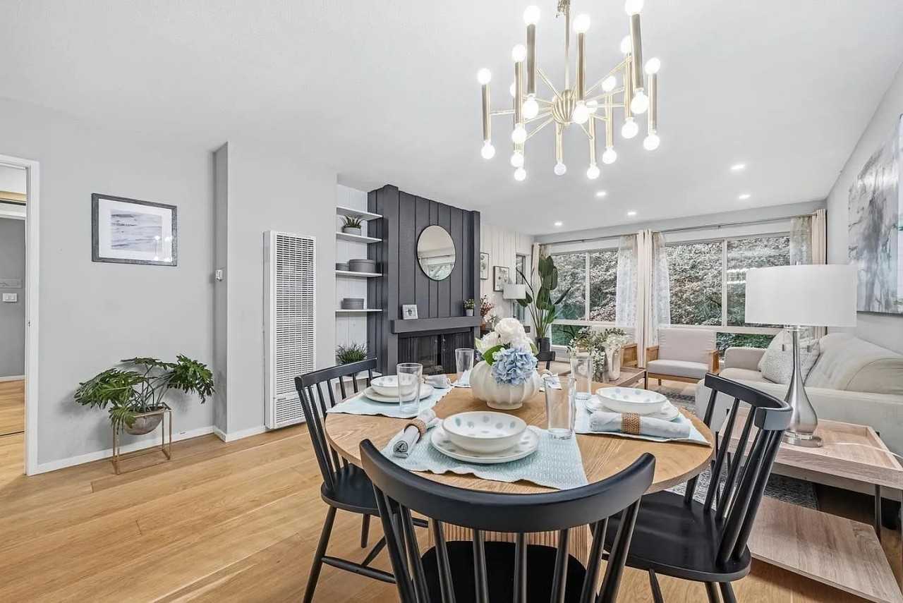 Listing photo 1 of 5