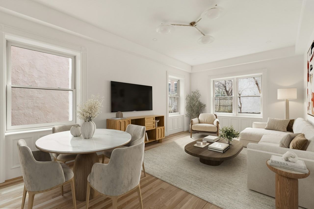 Listing photo 1 of 5