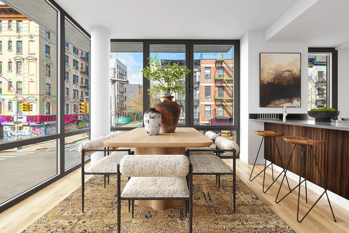 Listing photo 1 of 5