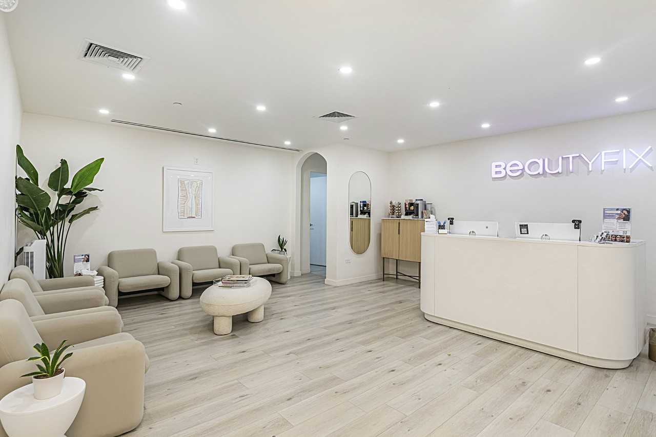 Listing photo 1 of 5