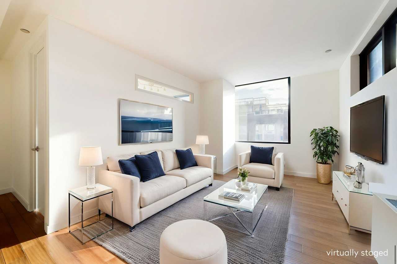 Listing photo 1 of 5