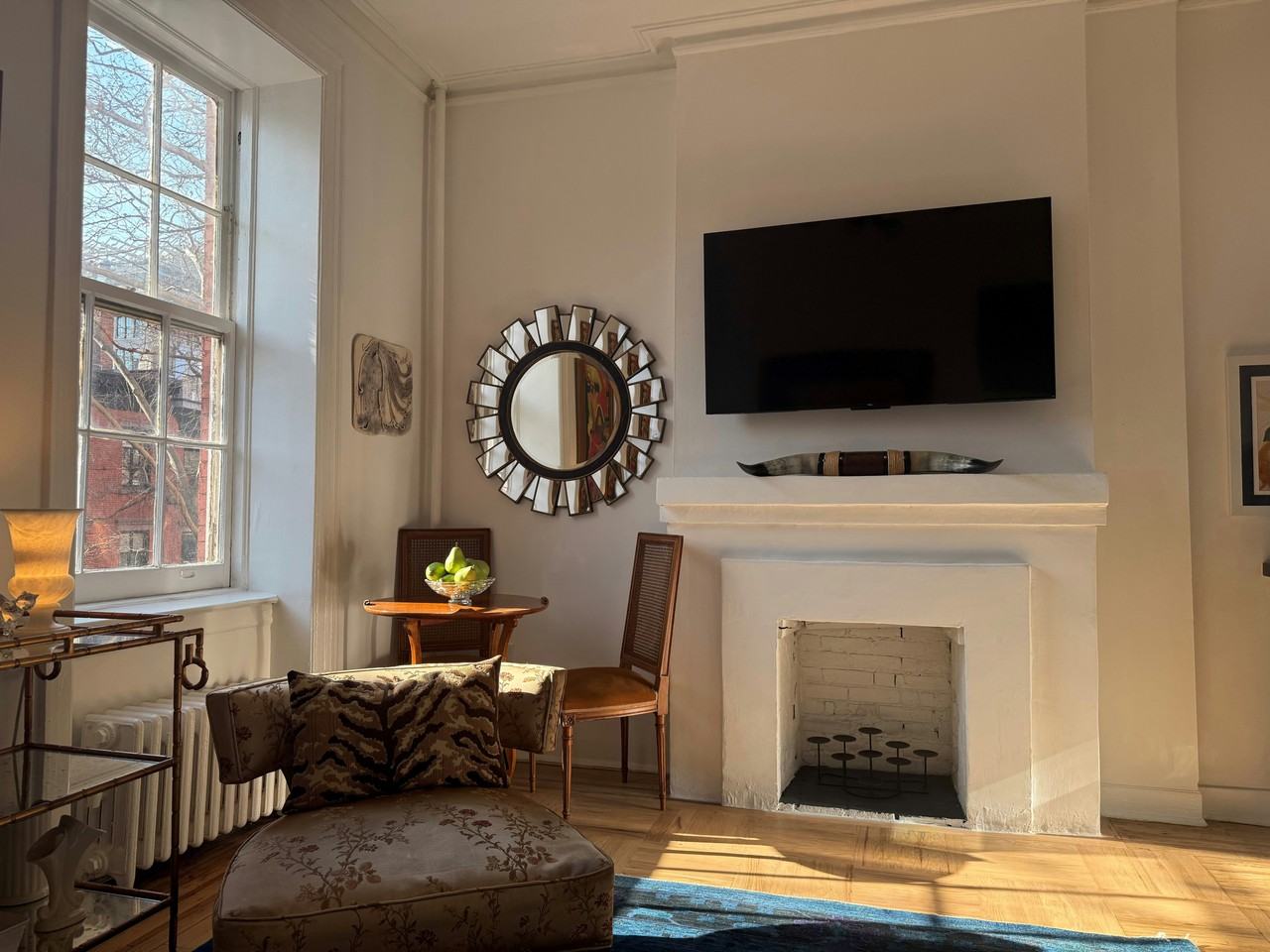 Listing photo 1 of 5