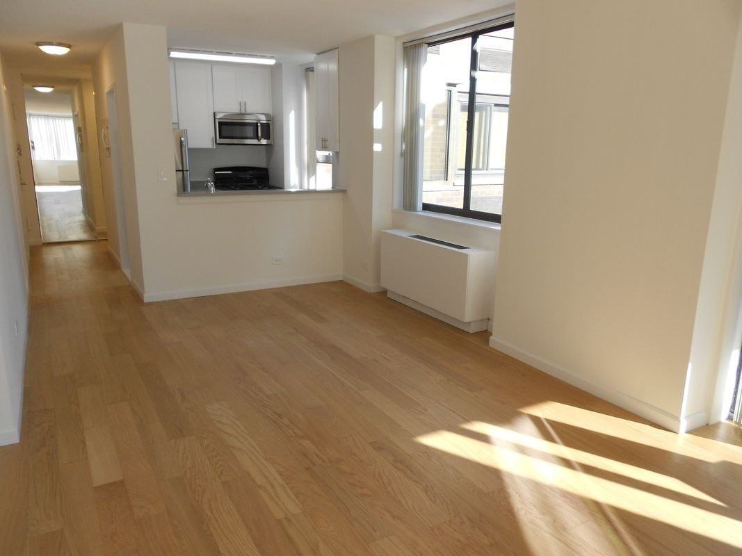 Listing photo 1 of 5