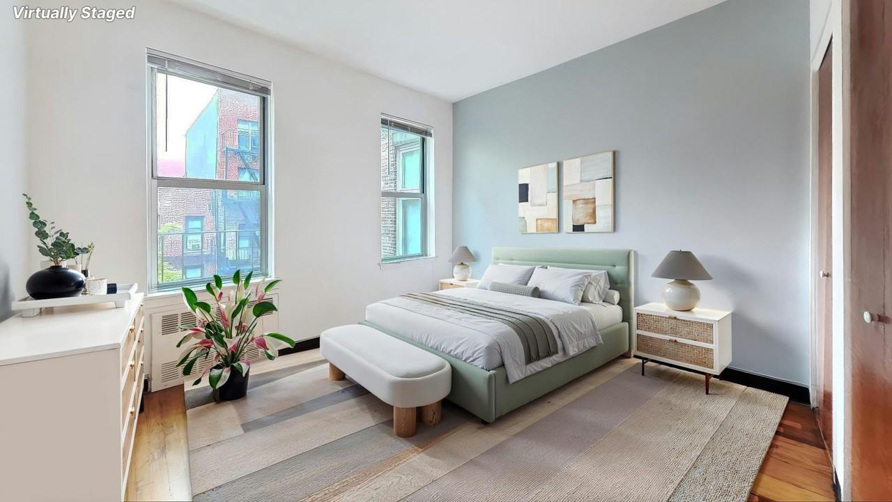 Listing photo 1 of 5