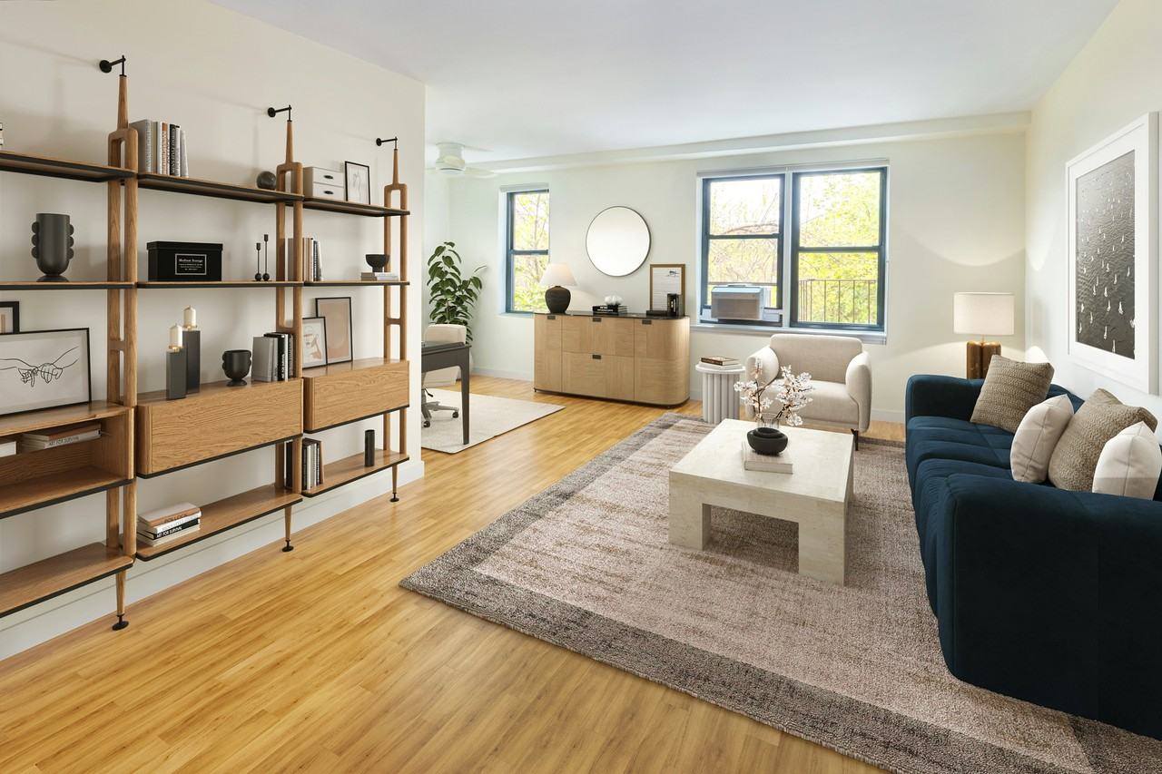 Listing photo 1 of 5