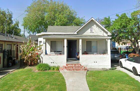 Listing photo 1 of 2