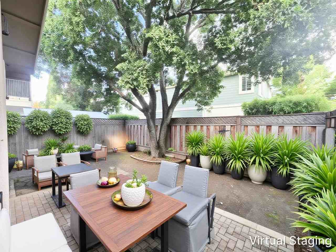 Listing photo 1 of 5