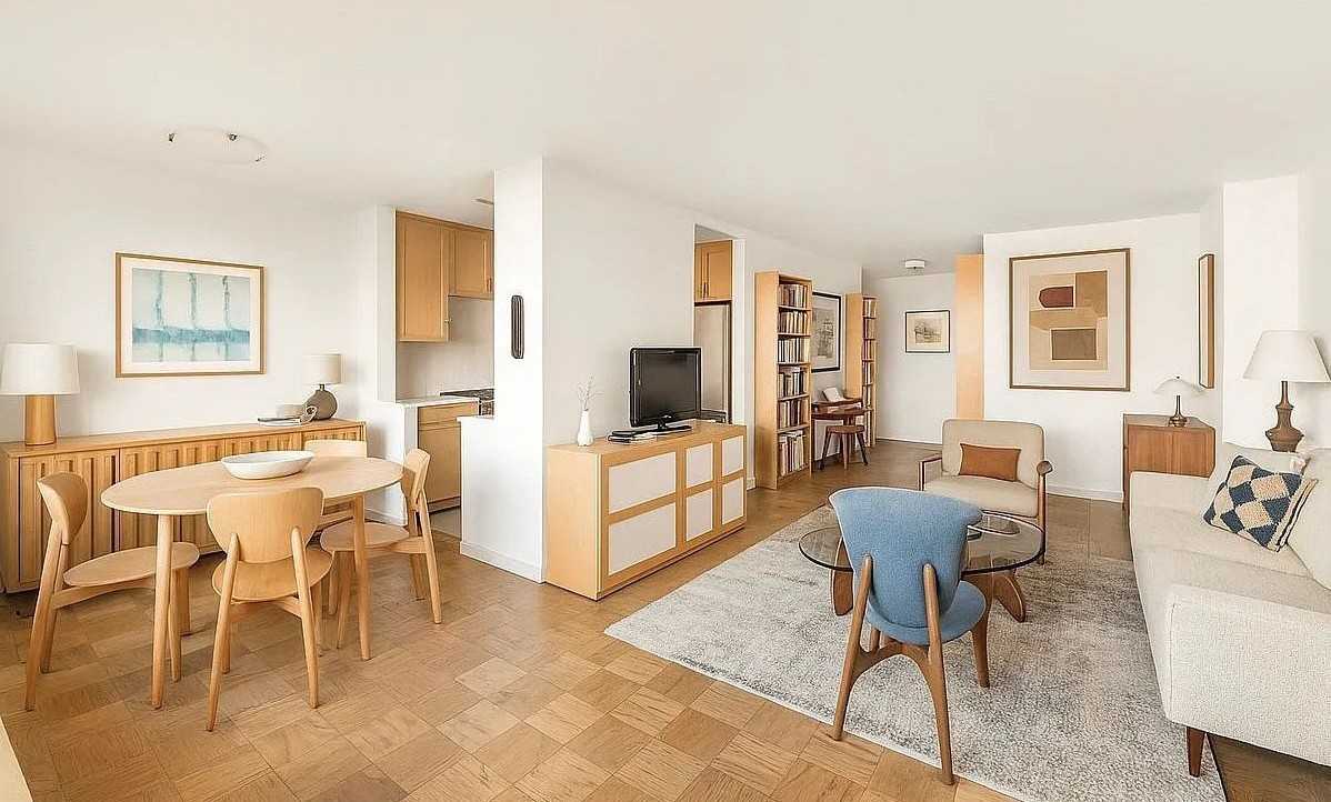 Listing photo 1 of 5