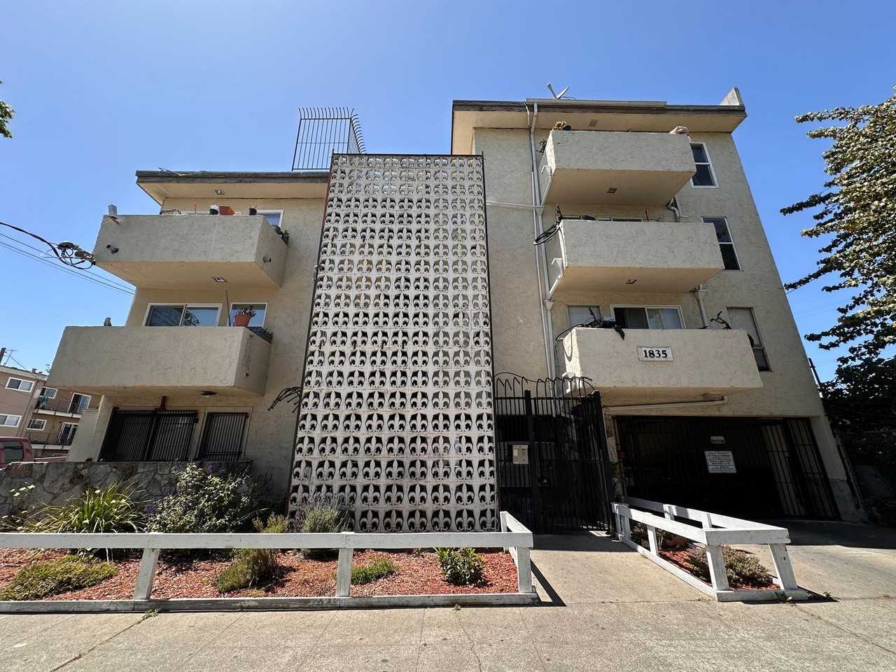 Listing photo
