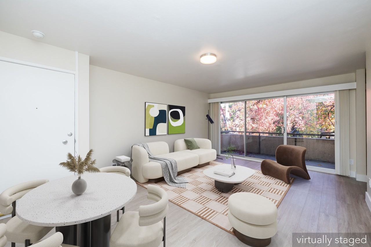 Listing photo 1 of 5