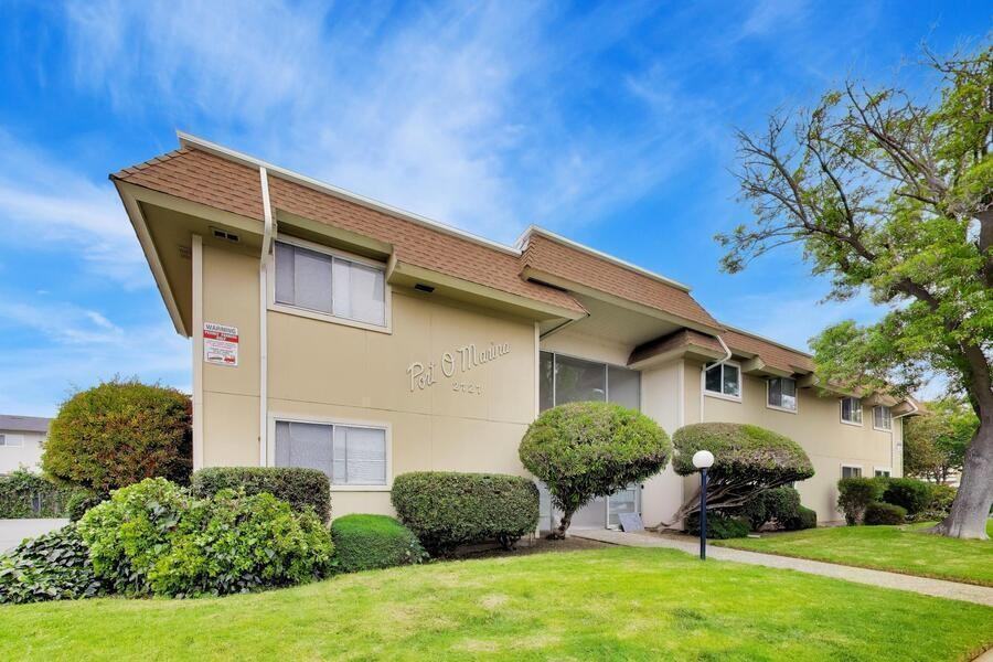 Listing photo 1 of 5