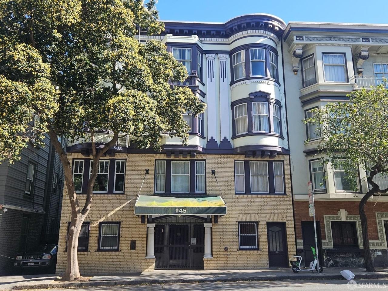 Listing photo 1 of 5