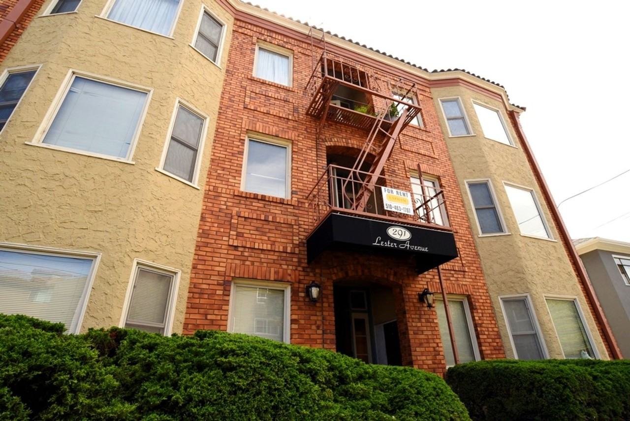 Listing photo 1 of 5