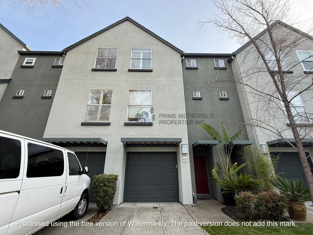 Listing photo 1 of 5