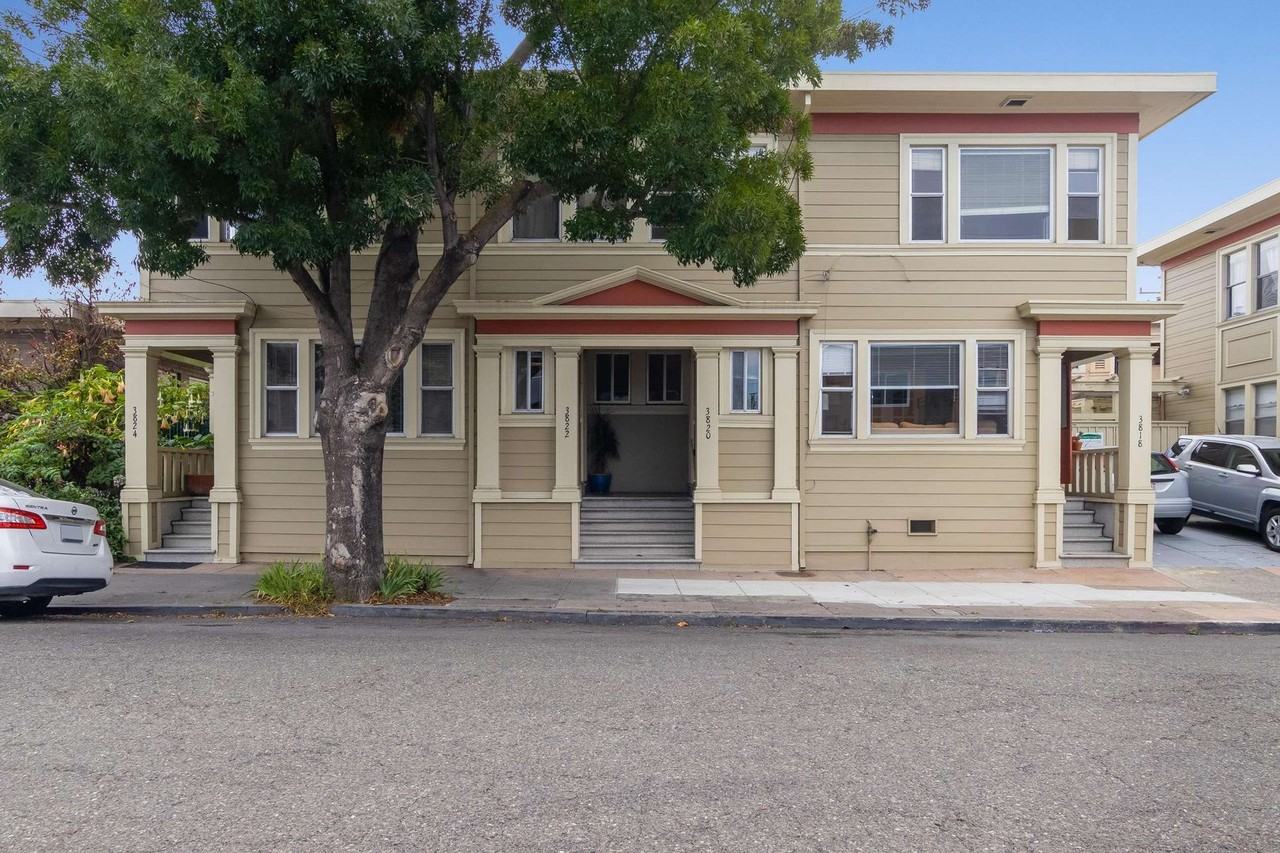 Listing photo 1 of 5