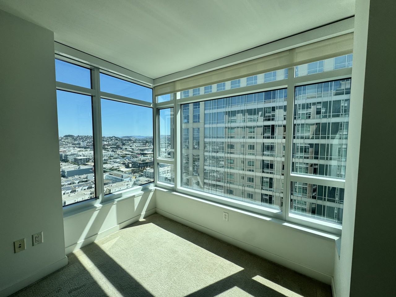 Listing photo 1 of 5