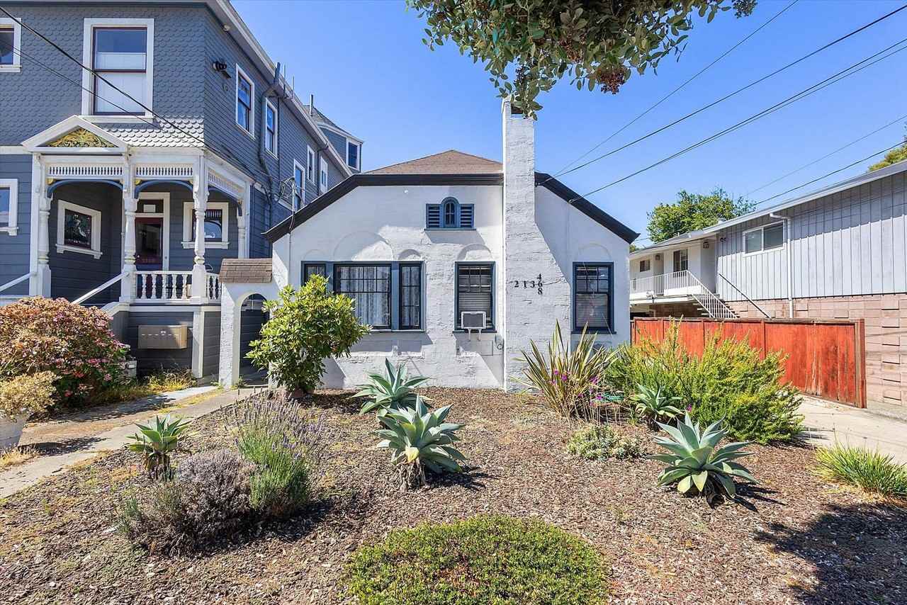 Listing photo 1 of 5