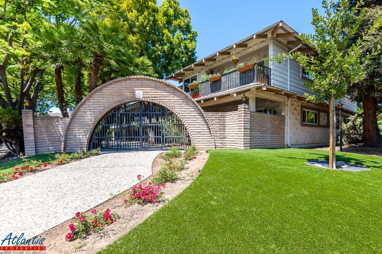 Listing photo 1 of 5