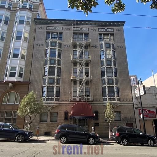 Listing photo 1 of 5