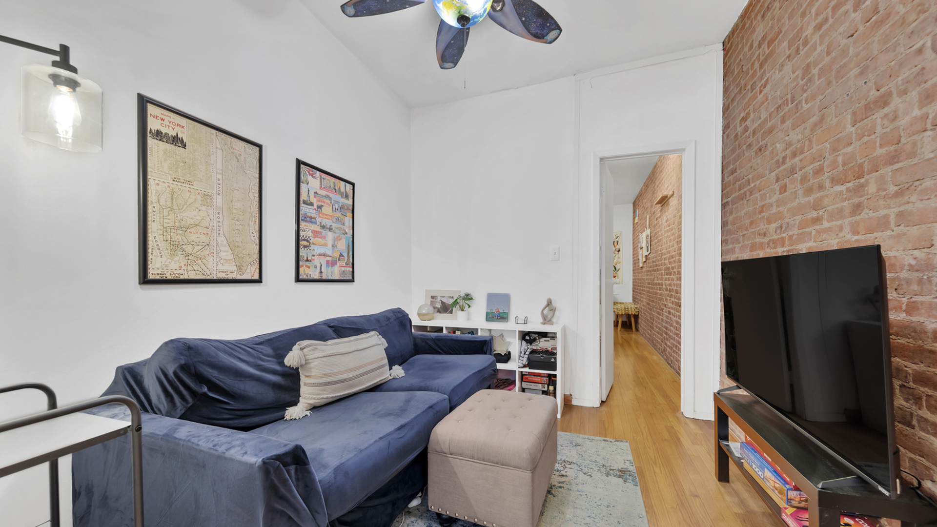 Listing photo 1 of 5