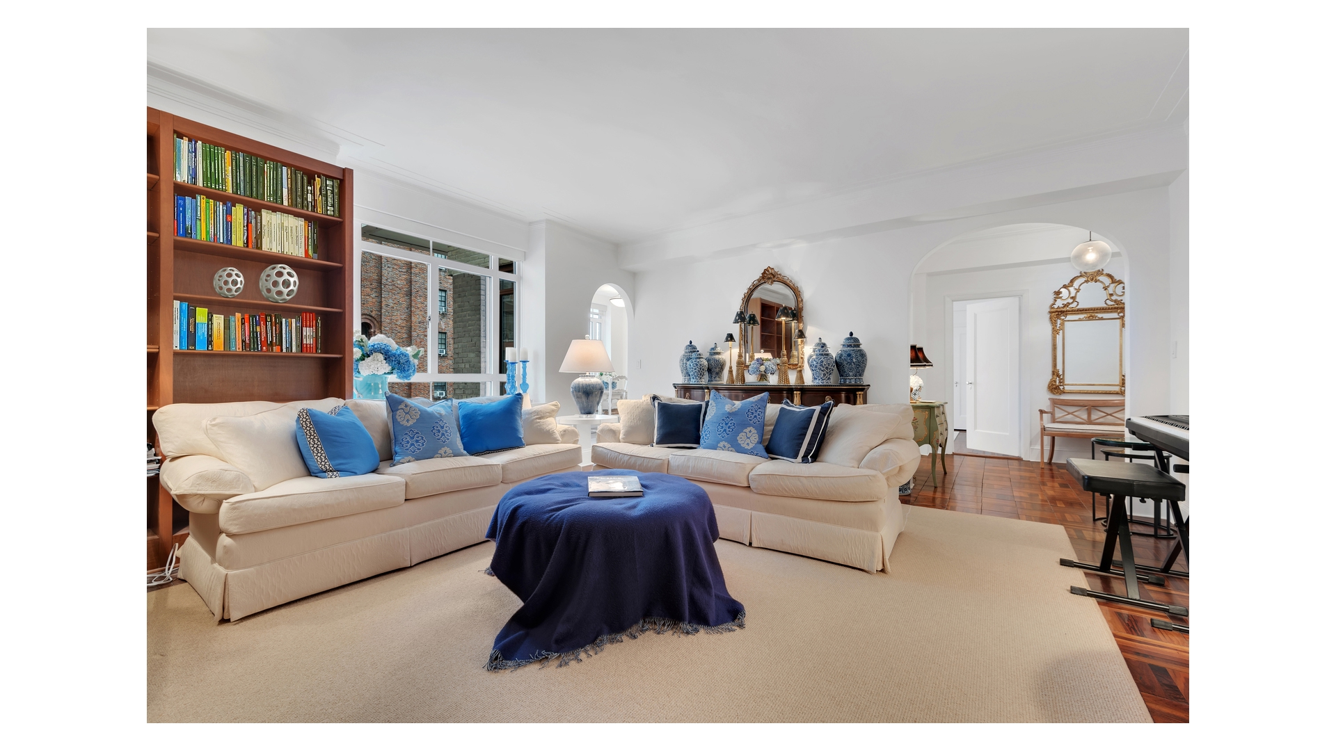 Listing photo 1 of 5