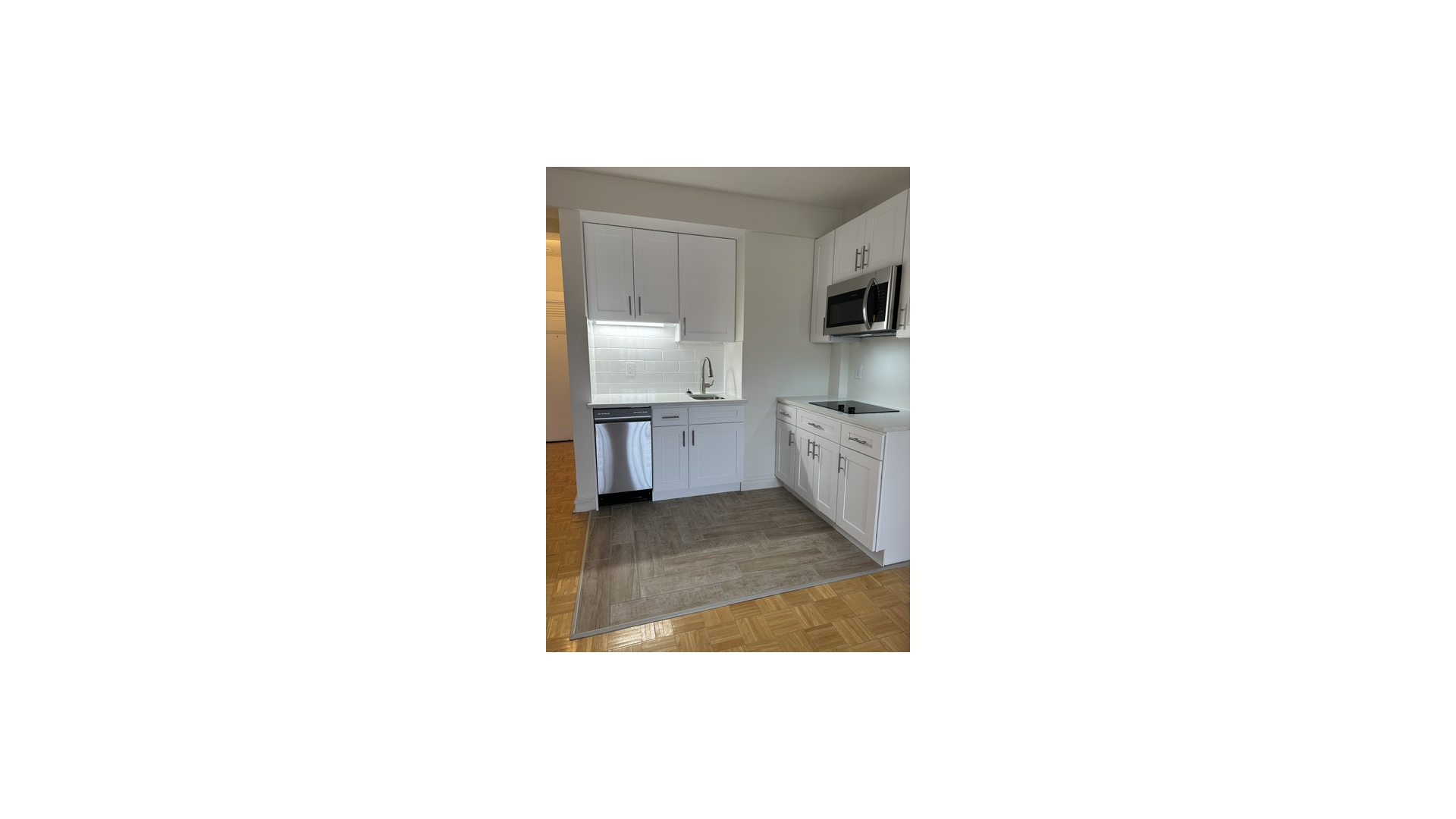 Listing photo 1 of 5