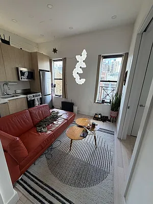 Listing photo