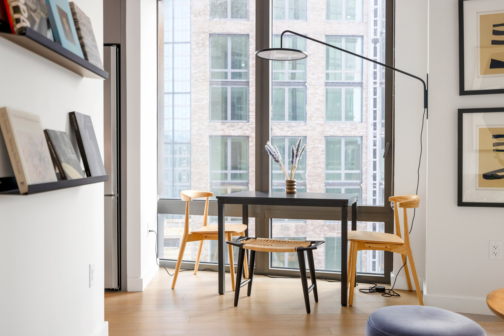 Listing photo 1 of 11