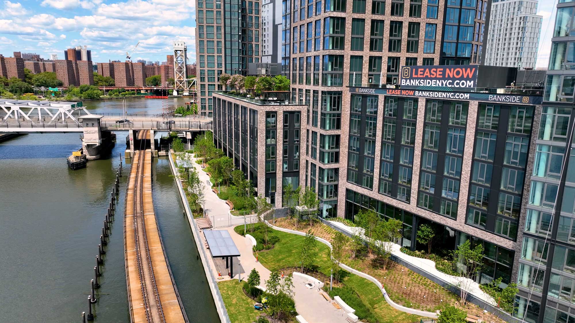 Listing photo 1 of 8