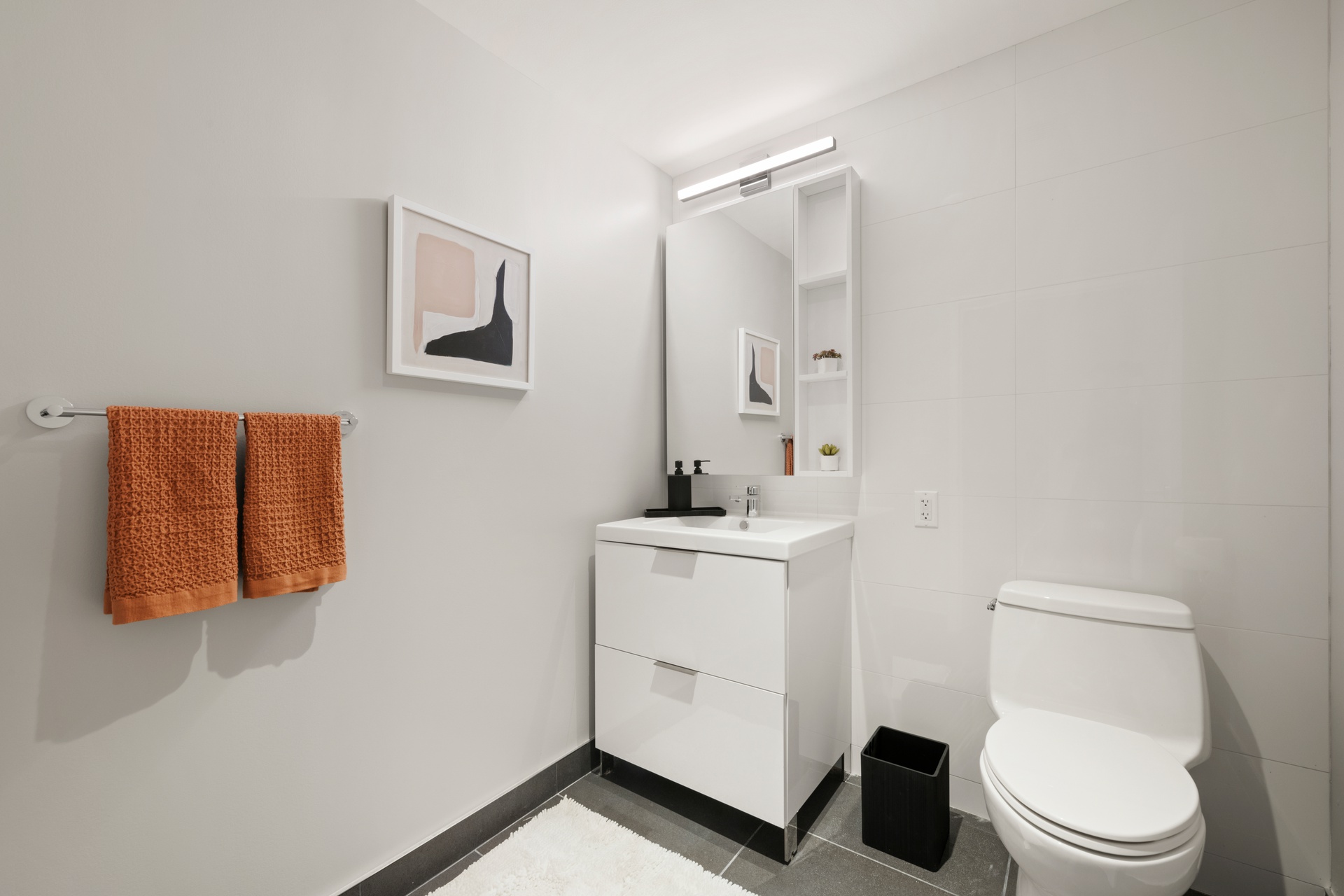 Listing photo 1 of 39