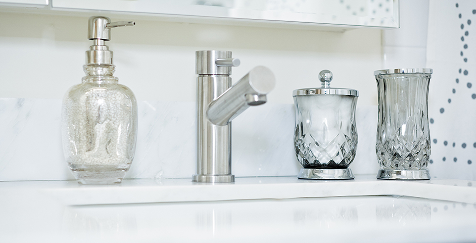 Listing photo 1 of 8