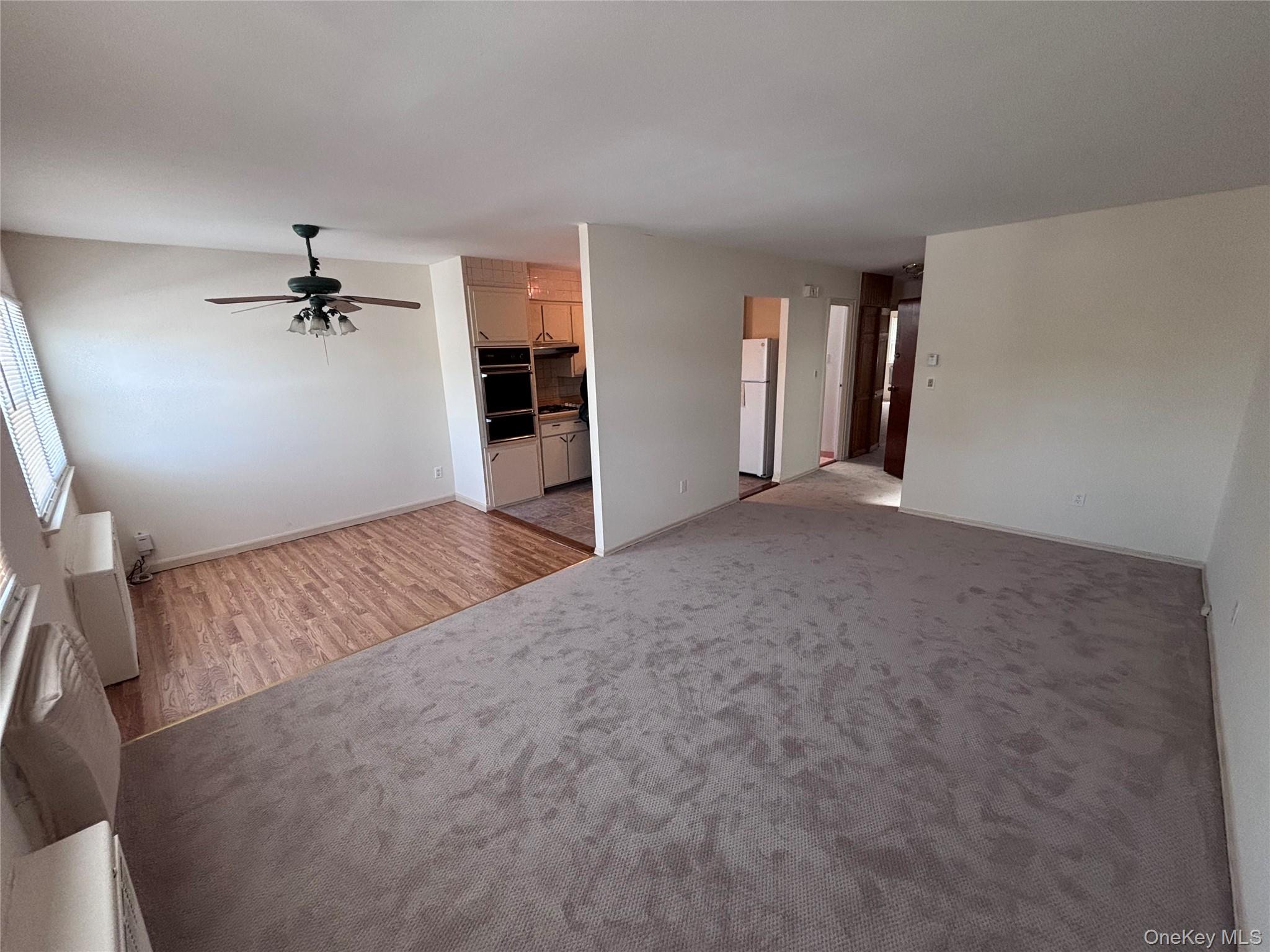 Listing photo 1 of 5