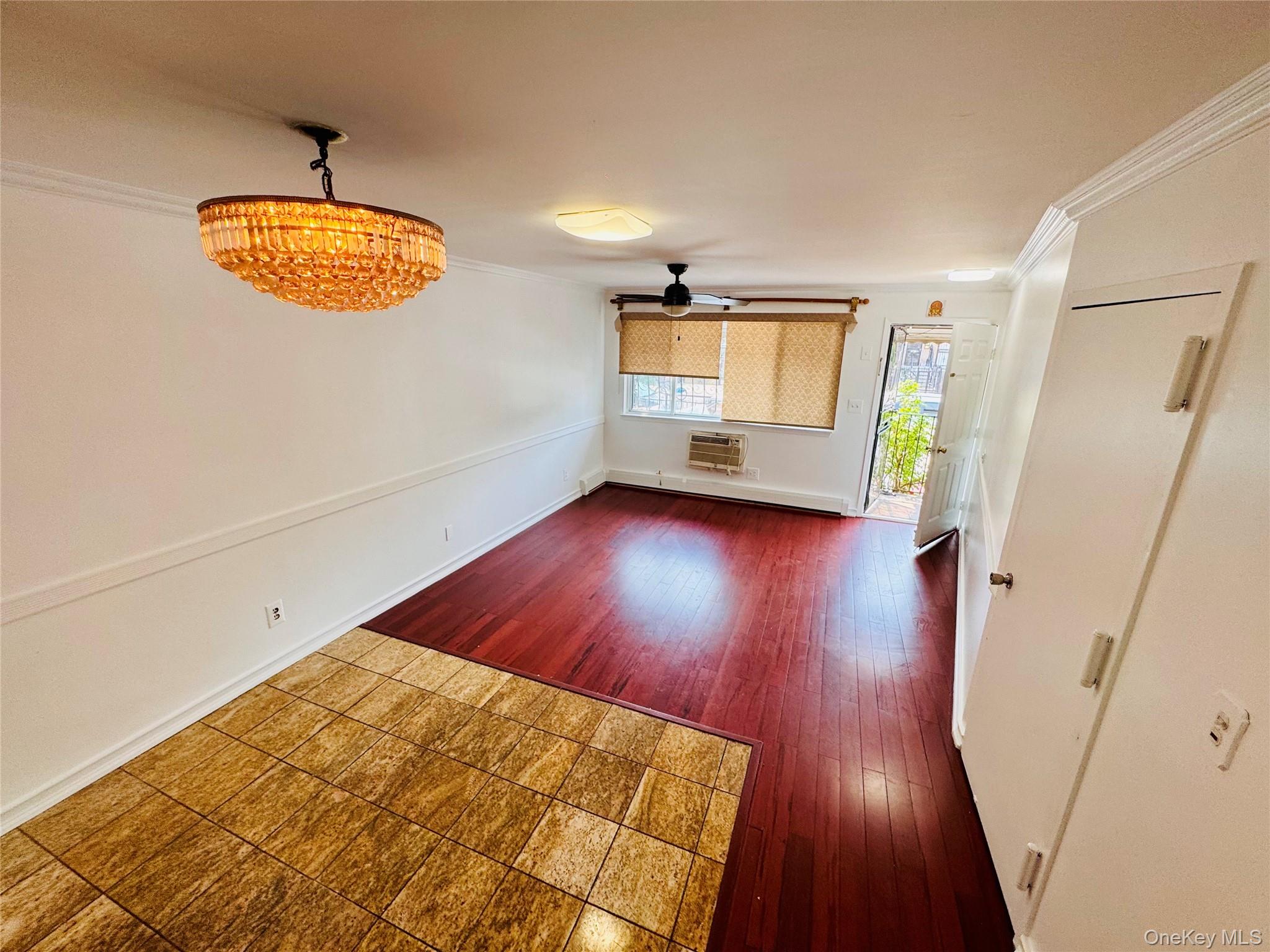 Listing photo 1 of 5