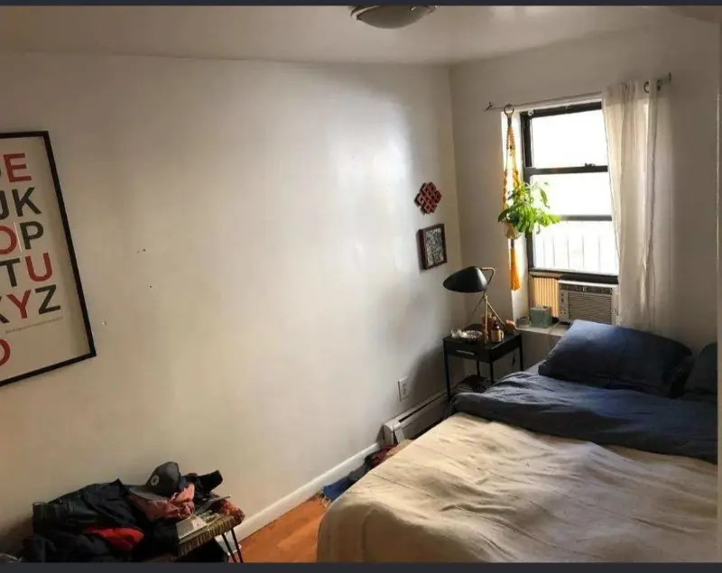 Listing photo 1 of 3