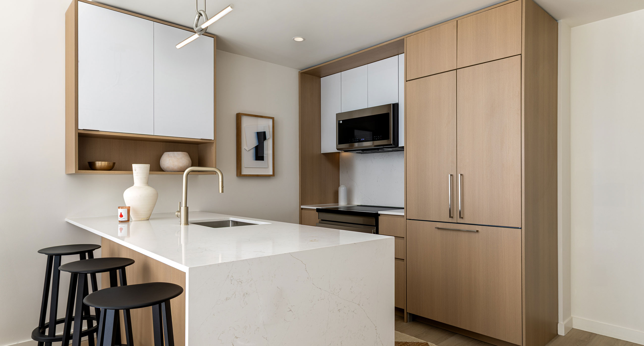 Listing photo 1 of 6