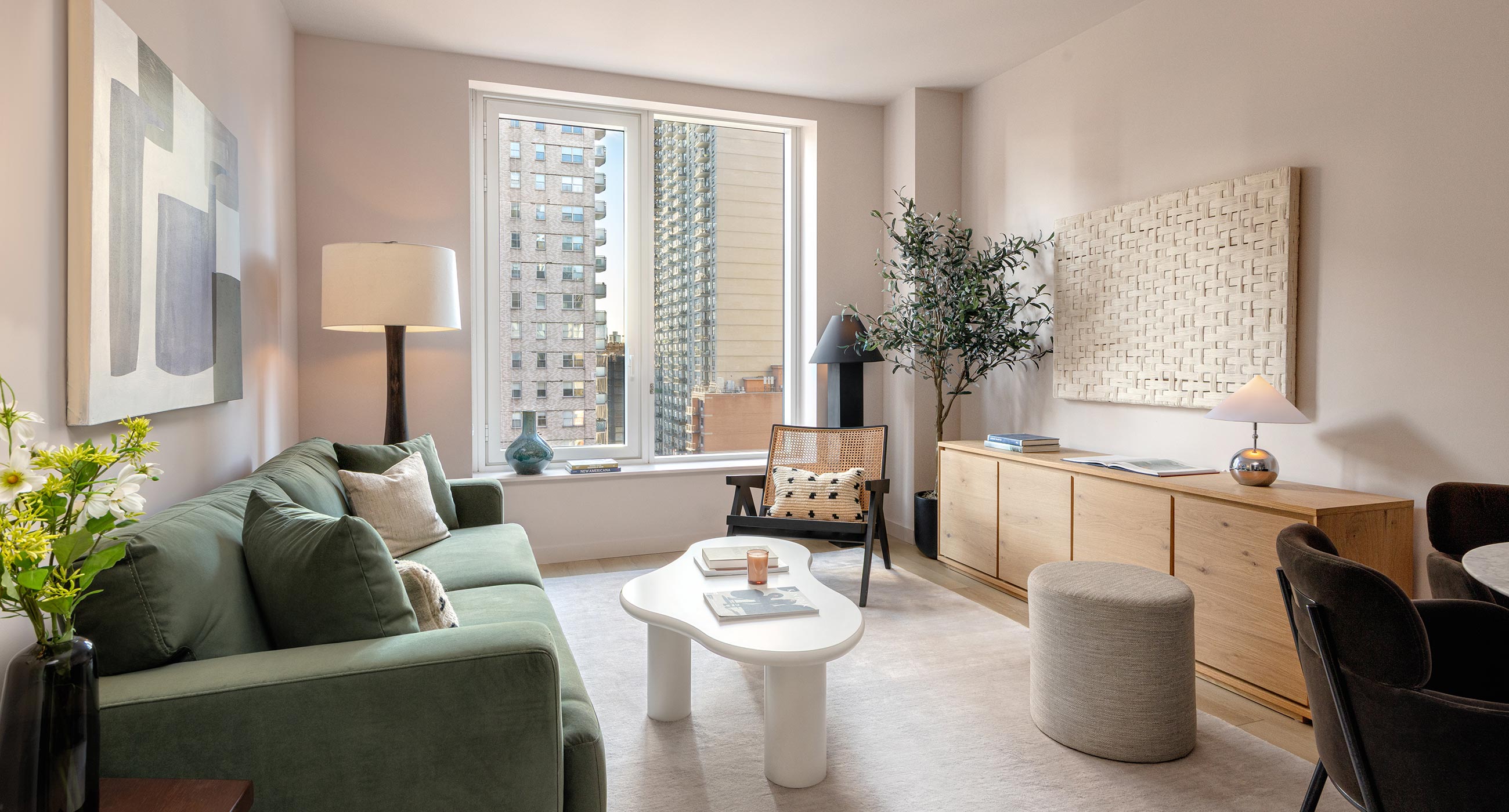 Listing photo 1 of 7