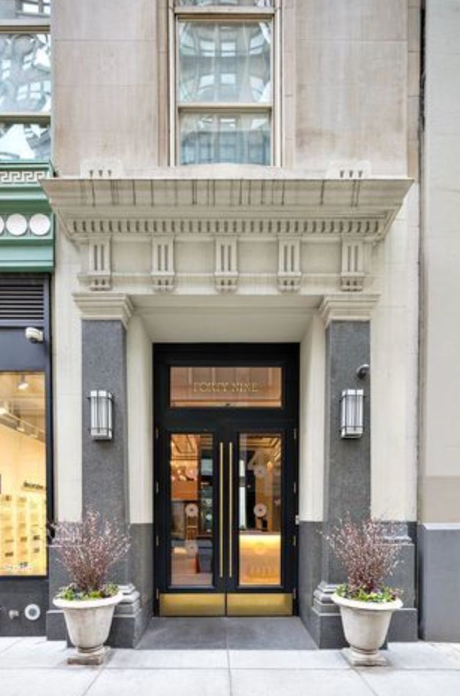 Listing photo 1 of 3