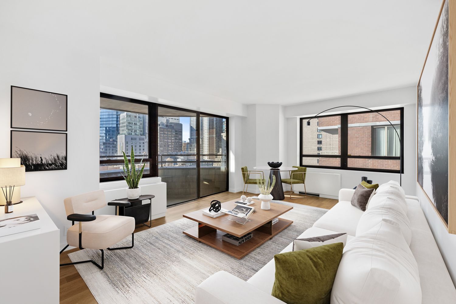 Listing photo 1 of 6