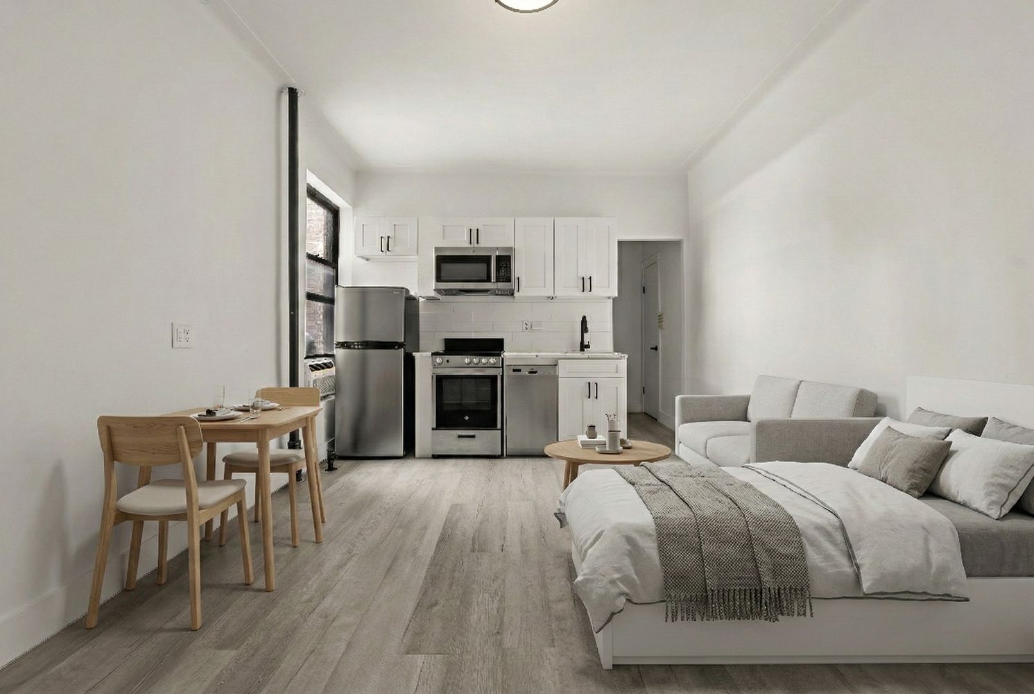 Listing photo 1 of 6