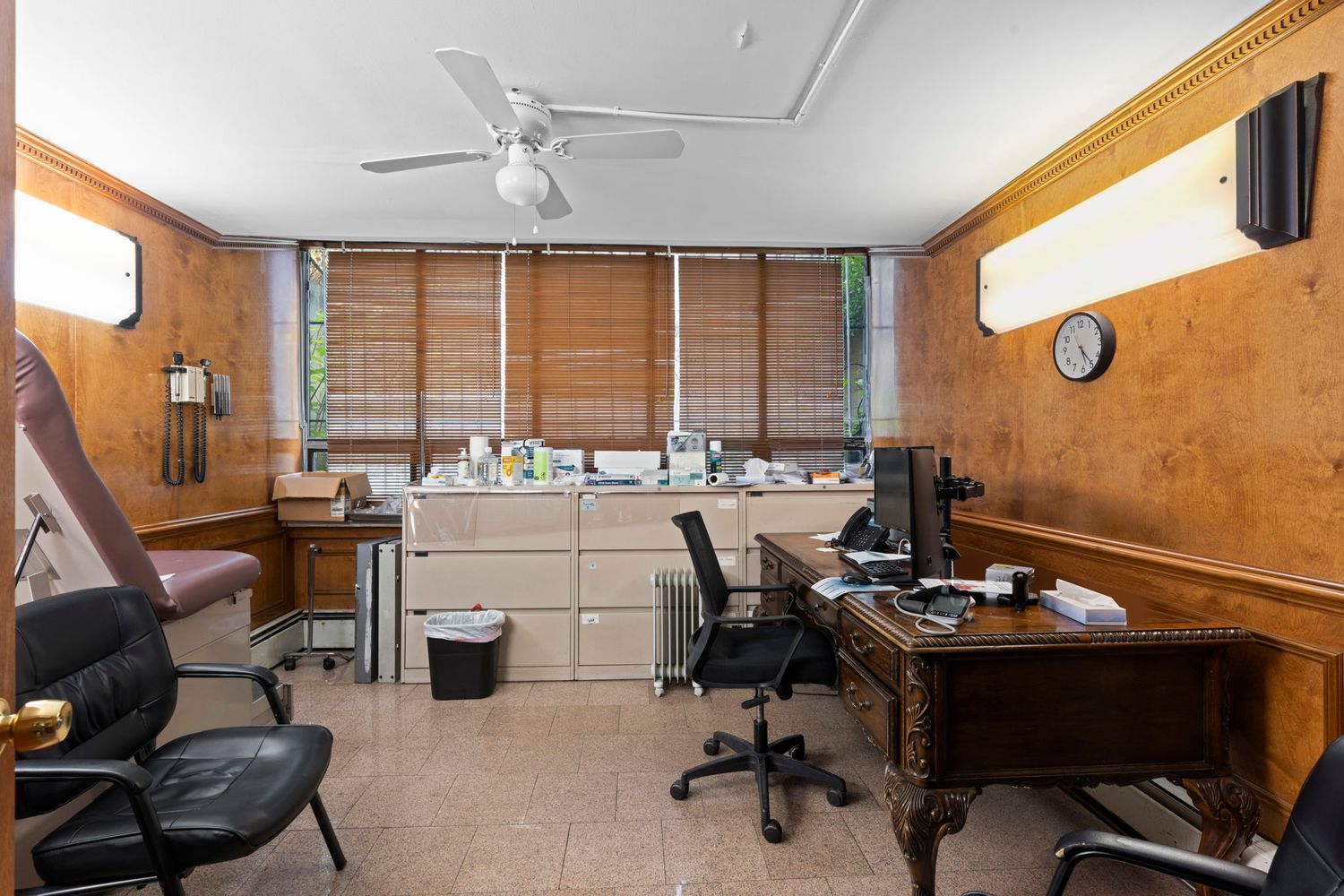Listing photo 1 of 6
