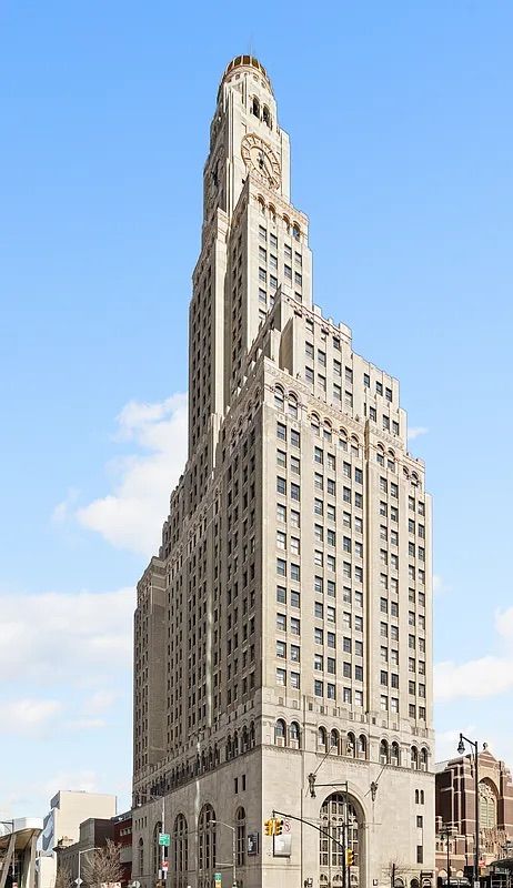 Listing photo 1 of 6