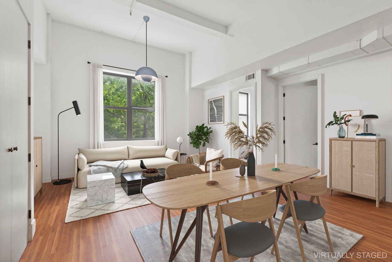 Listing photo 1 of 6