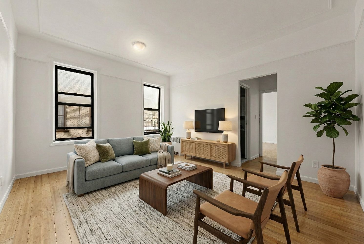 Listing photo 1 of 6