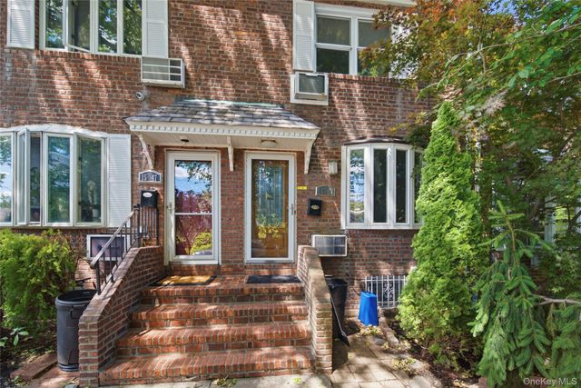 Listing photo 1 of 6